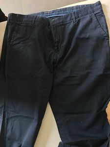 Men&#39;s Navy Blue Trousers