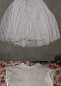 combo of 4 womenSkirt,2top&amp; tshirt