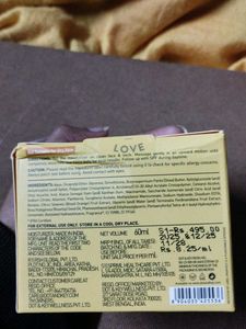 Dot &amp; Key Super Bright Moisturizer