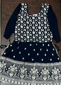 Elegant Navy Blue Embellished Kurta