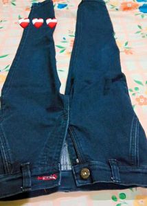 Girl 👧 Clothing Jins And Hot Pent