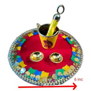 Radha Krishna Printed Bucket Pickari