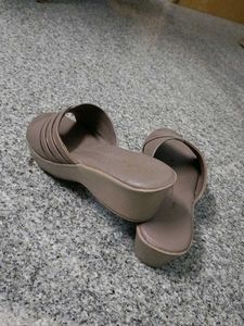 Elegant Grey Slides