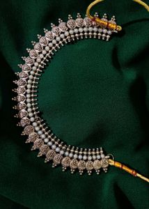 PRETTY OXIDISED CHOKER NECKLACE SET
