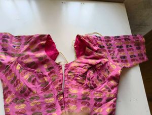 offer combo of two blouses