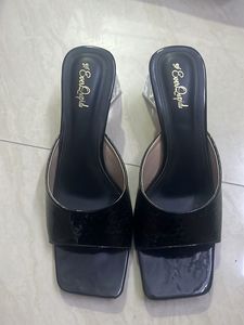 Women Black Heels
