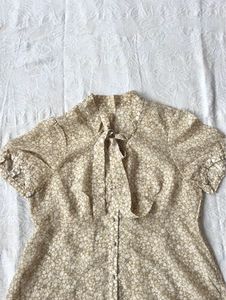 Ribbon Collared Style Top