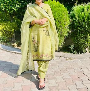 Elegant Green Salwar Suit