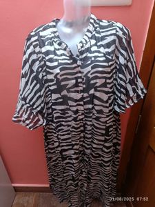 New Unused Xxl Zebra Print Dress
