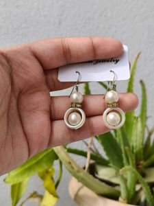 Elegant Pearl Drop Earrings🦪
