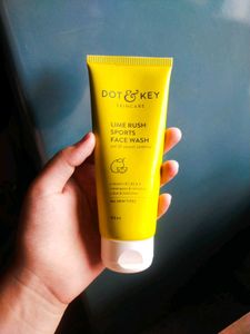 DOT&KEY Lime Rush Face Wash