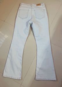 New Roadster Women&#39;s Flare Jeans