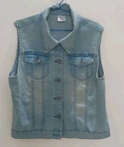 Denim Vest - Stylish Layering Piece