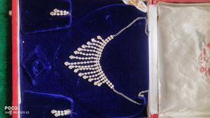 Sparkling Rhinestone Necklace &amp; Earring Set