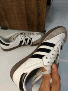 Adidas Samba Sneakers