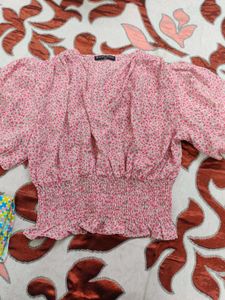 Floral Print Puff Sleeve Top