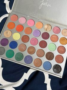 Morphe Jaclyn Hill eyeshadow Palette
