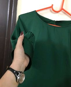 Elegant Green Blouse Bust 38