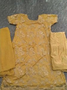 Elegant Gold Embroidered Salwar Kameez