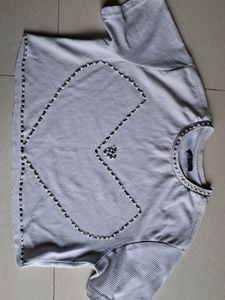 Beautiful DIY crop Tshirt With White Stones