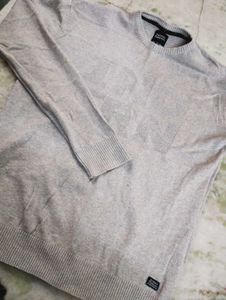 T-shirt Sweater