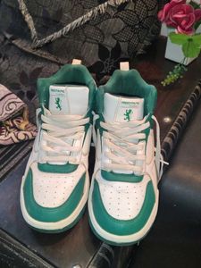 Orginal Redtape shoes Green Sneakers