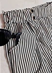 Striped Women&#39;s Pants 🌸✨