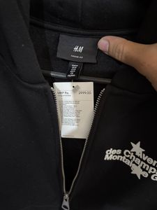 H&amp;M Black Zip-Up Hoodie