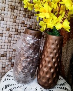 Pack Of 2 Flower Vase (Without Flowers)