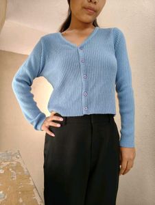 Cute Blue Cropped Cardigan