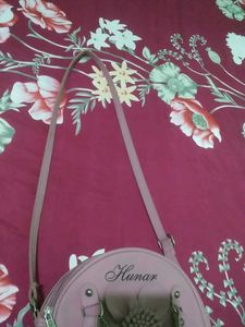 Cute Pink ' Hunar' Round Bag 👜