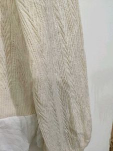 Cute Knit Sweater with Bow in back