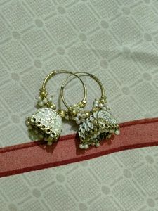 Earrings Collection