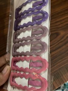full size glossy hair clips set