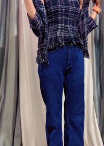 Stylish Plaid Top &amp; Shrug Set