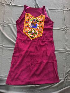 festive burgandy sleeveless kurta