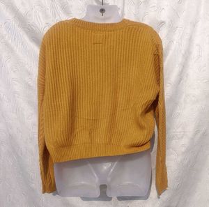 Mustard Knit Cropped Sweater 💛