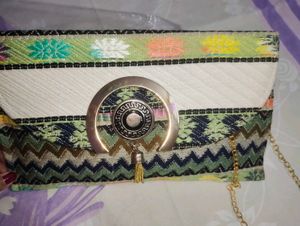 Unused New Sling Bag 🪷✨