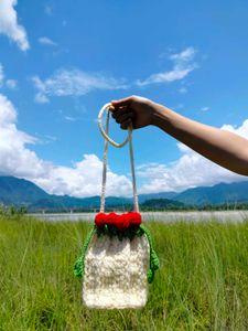 Crochet Rose Potli Sum Sling Bag
