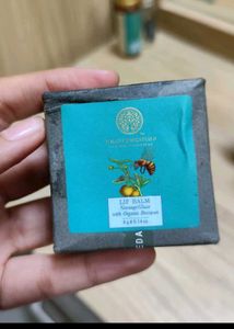Forest Essentials Lip Balm - Narangi Glaze