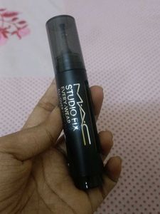 MAC Studio Fix Eye Wear All Over Face Pen