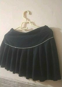 Cutesy Mini Skirt