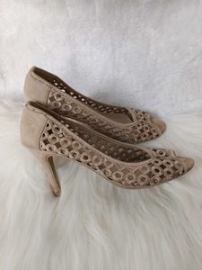 Nude Peeptoe Heel
