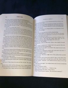 Fourth Wing By Rebecca Yarros