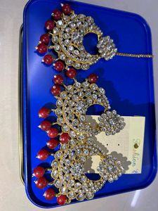 Earing And Mang Tika