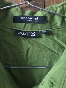 Essential Shirt