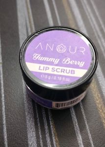 Anour Lip Scrub