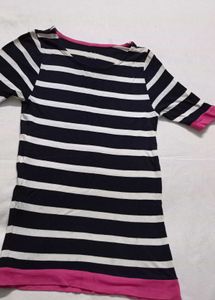 Striped White &amp; Black Tshirt