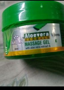 Aloevera Massage Gel &amp; 5 Makeup Brushes