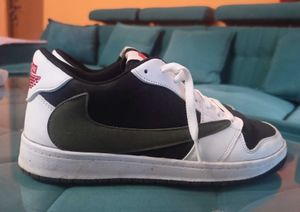 Nike Travis Scott (Cactus) Sneakers